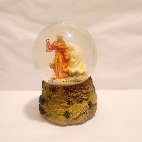 Vintage Snowglobe Musical San Francisco Music Box Christmas Nativity Scene Globe - Picture 5 of 11